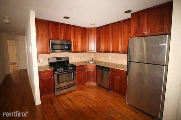 Building Photo - 351 91st St