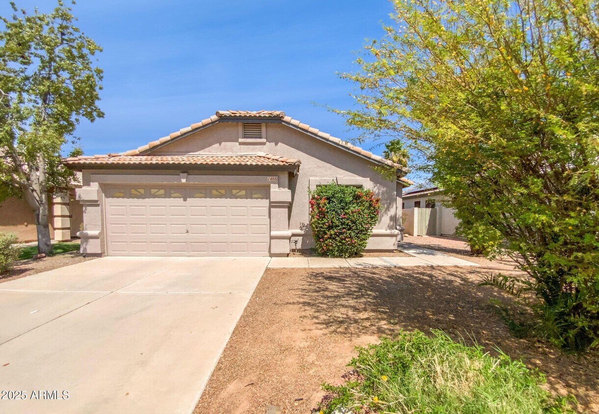 Primary Photo - 1488 W Page Ave