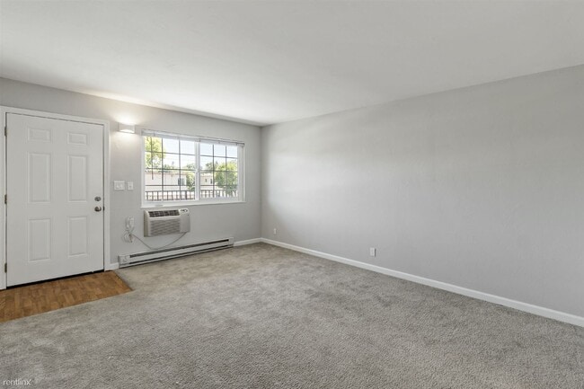 Building Photo - 1 br, 1 bath  - 1972 Bellomy St