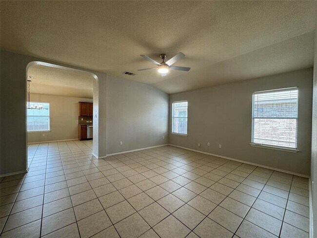 Foto del edificio - 14828 Falling Stone Ln