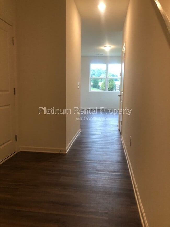 Foto del edificio - 202 Grand Central Wy