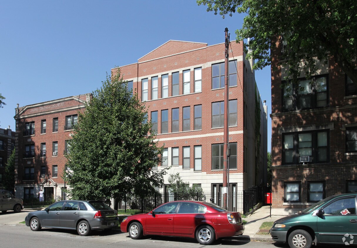 Foto del edificio - 4720 S Woodlawn Ave