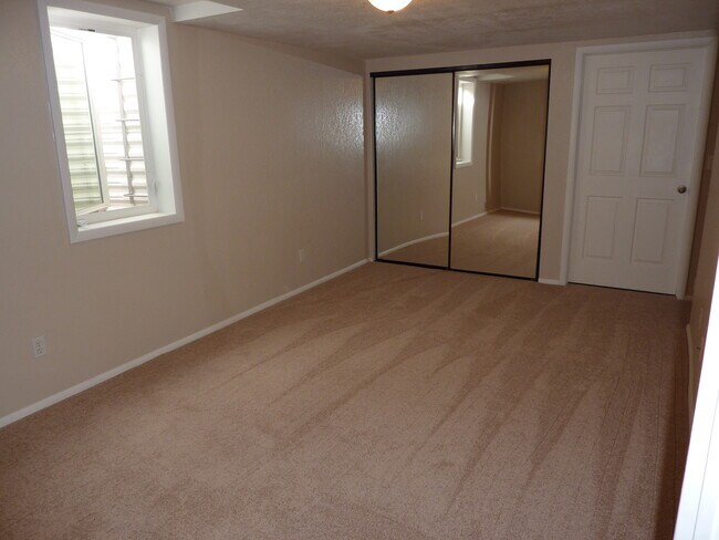 Bedroom - 5979 Willow Springs Dr