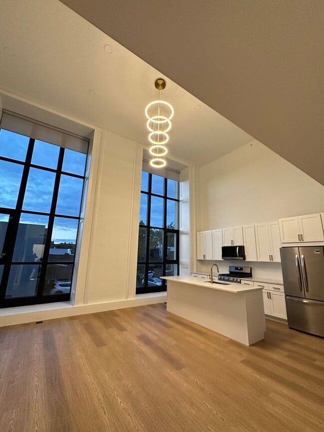 Building Photo - Jenkintown Bank & Trust Apartments