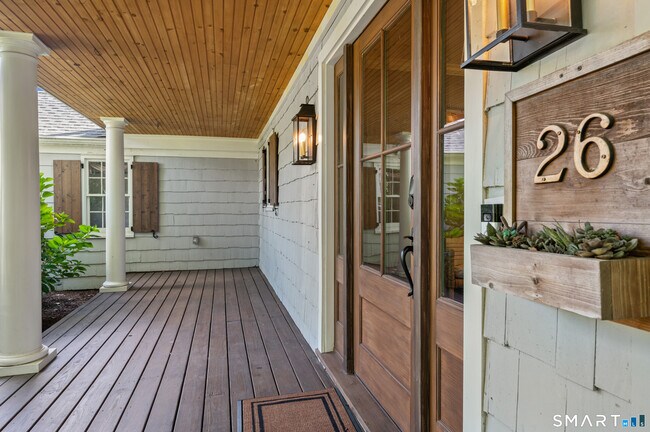 Building Photo - 26 Beach Dr