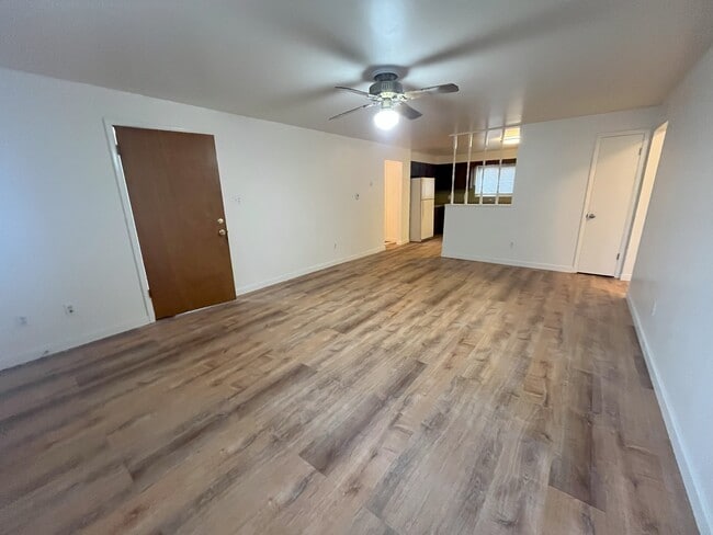 Building Photo - 619 Jessup St