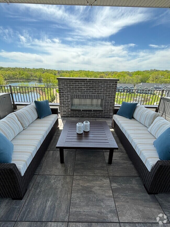 Dakota Far Southwest Suburbs Apartments for Rent with EV Charging