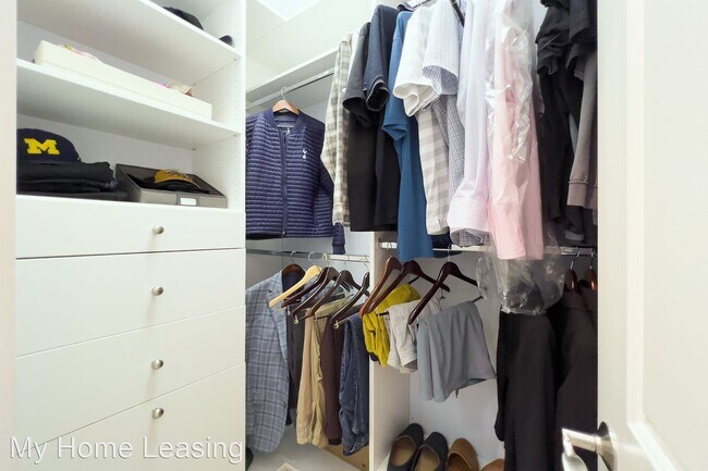 Foto del edificio - 4 br, 2.5 bath House - 17222 Sulky Plough ...