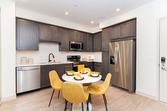 Building Photo - Bolsa Row Apartments