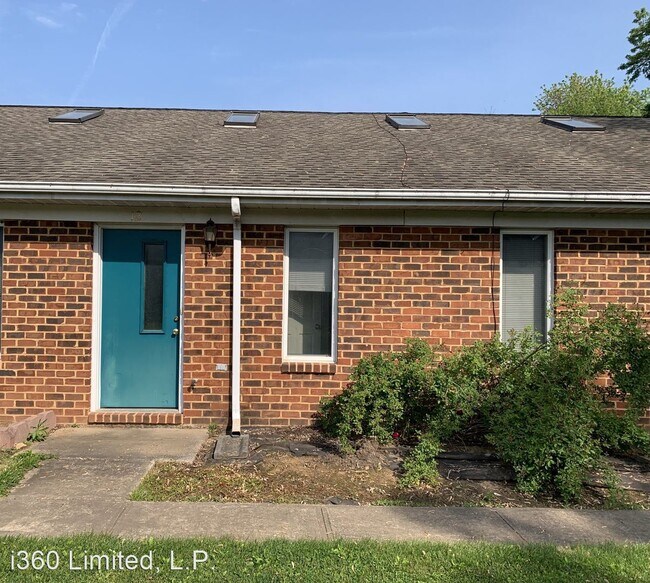 Building Photo - 2 br, 1 bath House - 12 Beacon Ct