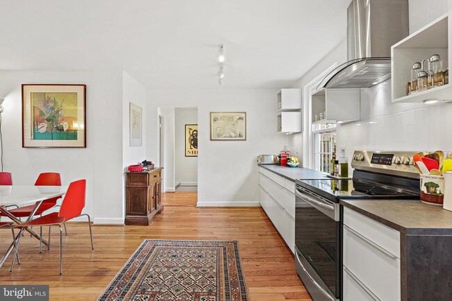 Building Photo - 4437 36th St S