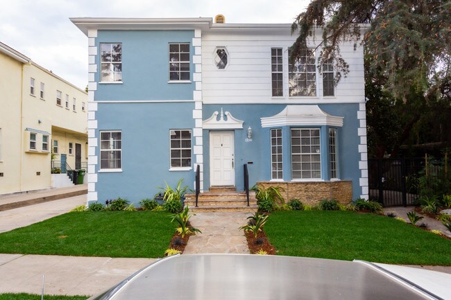 Building Photo - 1344 N Alta Vista Blvd
