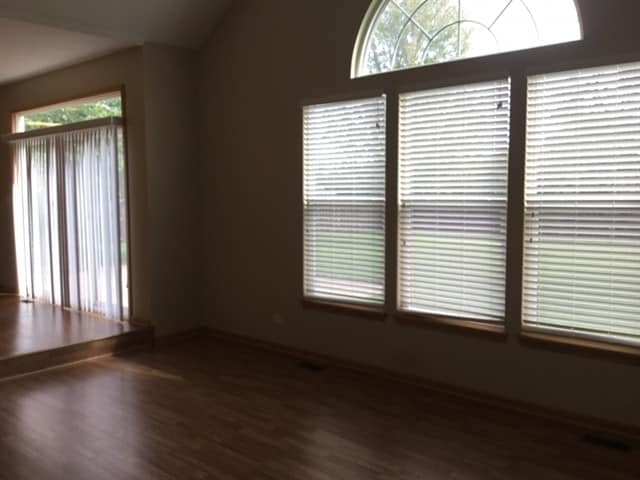 Foto del edificio - 2302 High Ridge Ln