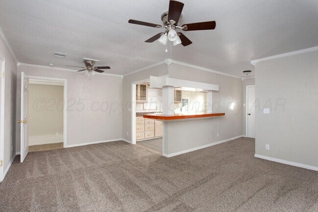 Building Photo - Cute Avondale Home