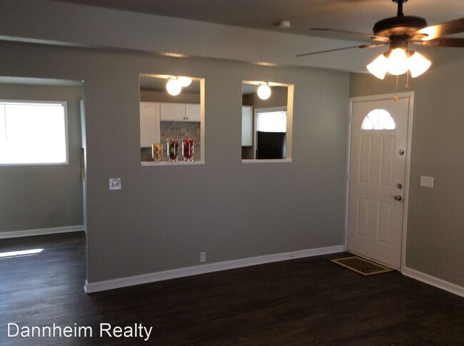 Building Photo - 3 br, 2 bath House - 2828 66th St