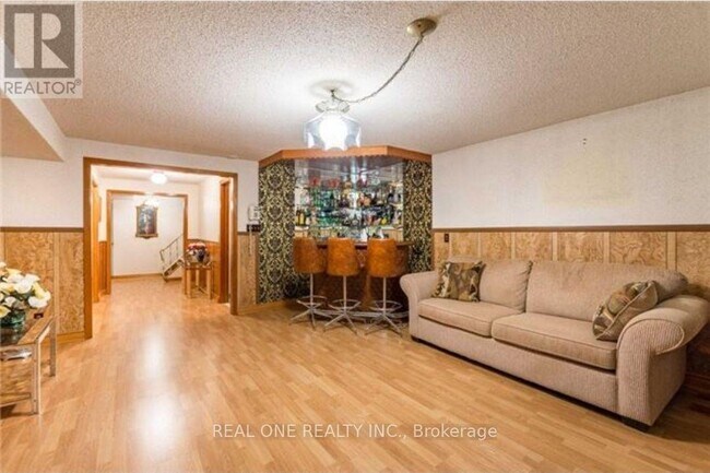 Photo du bâtiment - 114 Palmerston Ave