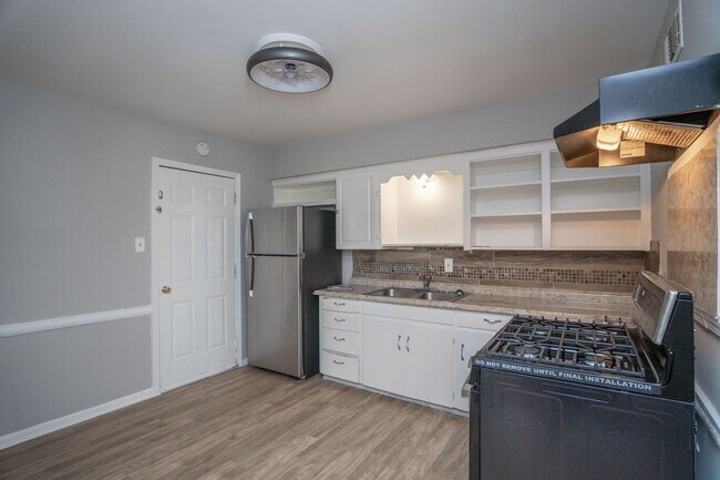 Foto del edificio - 3 Bedroom Updated Home in Little Rock