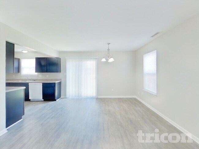 Foto del edificio - 2887 Beethoven Ave