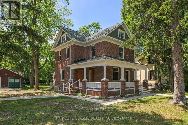 Photo du bâtiment - 33 Centre St