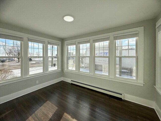 Building Photo - 36465 Main St