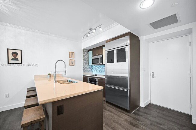 Foto del edificio - 55 SE 6th St