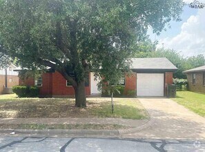 Building Photo - 1708 Cimarron Trail