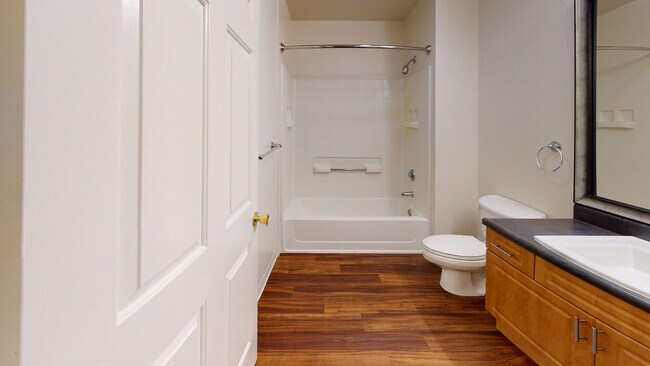 Interior Photo - Almaden Lake Village