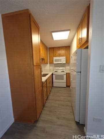 Building Photo - 2847 Waialae Ave