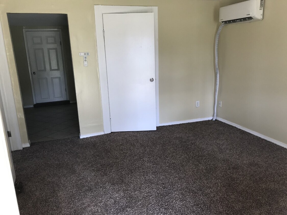 101 Buchanan St, Monroe City, IN 47557 House Rental in Monroe City