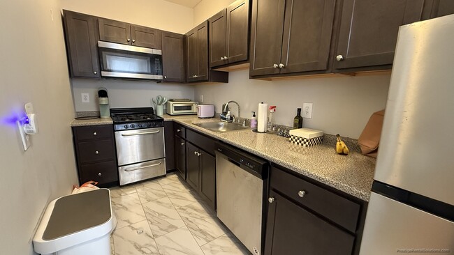 Foto del edificio - 220 - 236 Kelton St