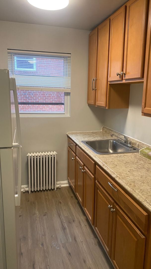 Photo - 8320 Roanoke Ave Apartment