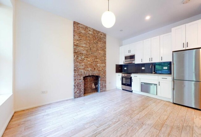 Building Photo - 0 bedroom in New York NY 10025