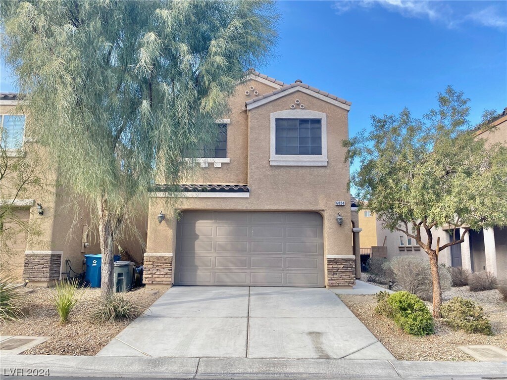 Foto principal - 6824 Majestic Palm Dr