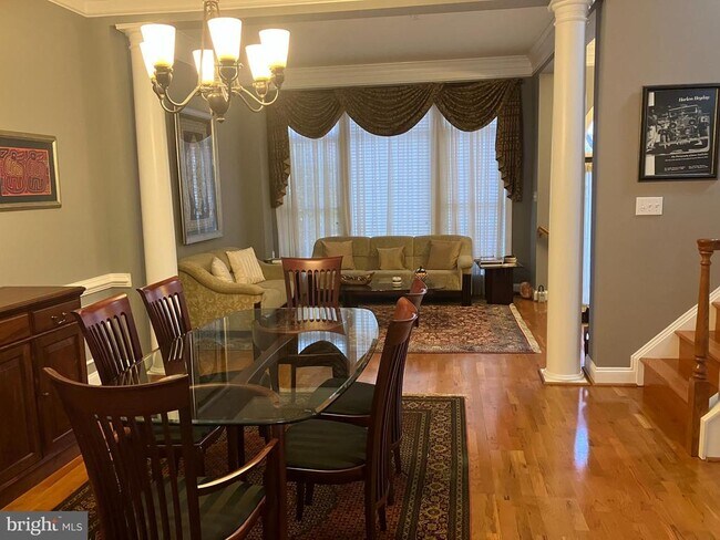 Foto del edificio - 913 Pleasant Dr