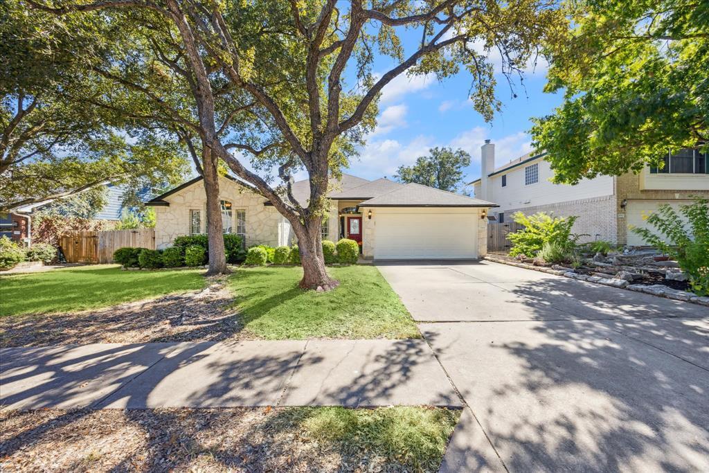 Foto principal - 8909 Copano Dr