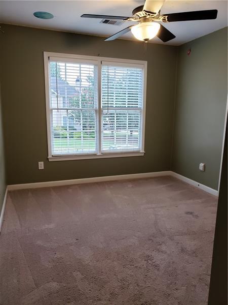 Building Photo - 1390 Bridle Path Dr