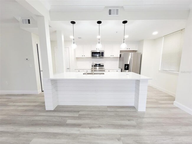 Building Photo - 12024 Villanova Dr