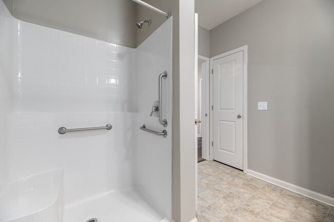 Building Photo - Jennings Place Phase V