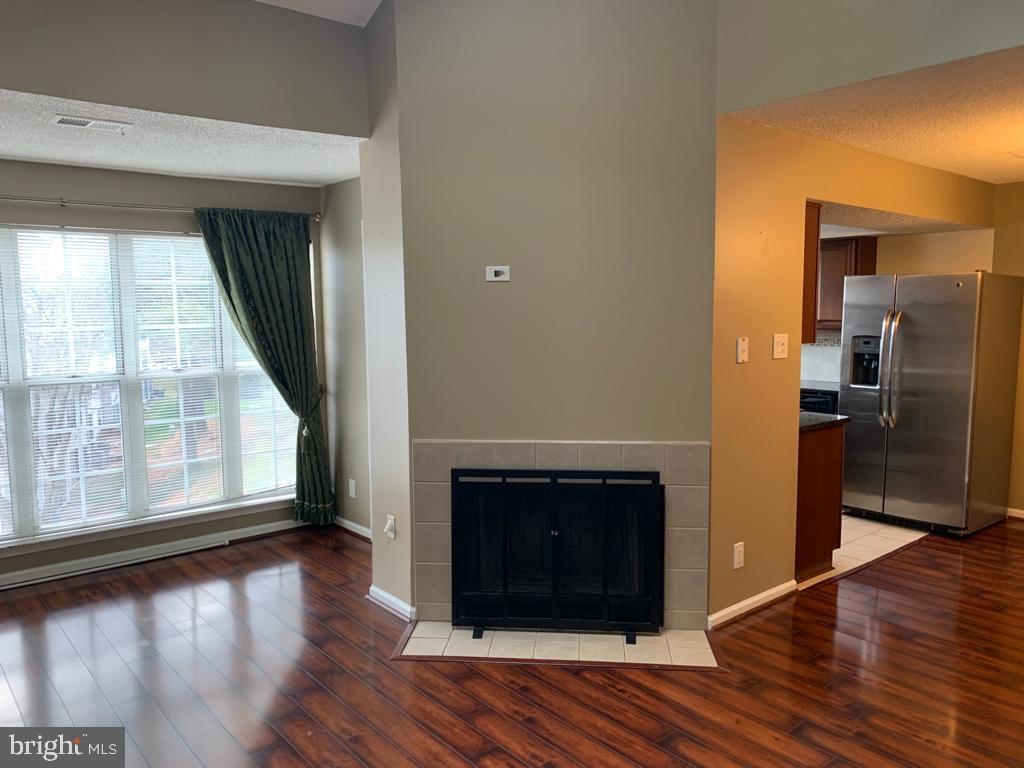 Primary Photo - 12109 Greenway Ct
