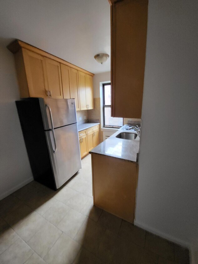 25 Oliver St Unit 4D, Brooklyn, NY 11209 Room for Rent in Brooklyn