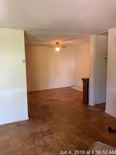 Foto del edificio - 6511 Brighton Ave