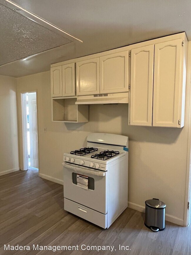 Foto del edificio - 4 br, 2 bath House - 2813 E. Norwich