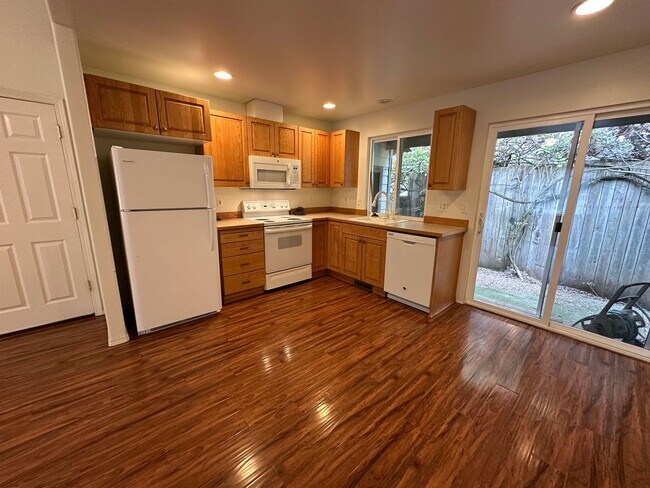 Foto del edificio - 2 Bedroom 2 Bath Home In South West Albany