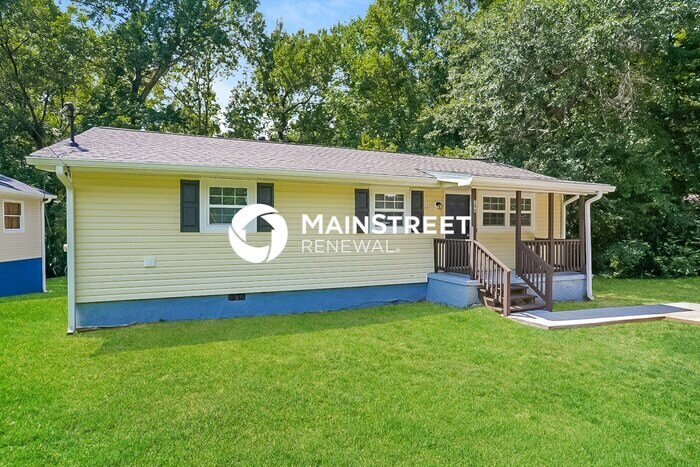 Foto principal - 3 Bedroom Pet-Friendly Home in Fairburn, G...