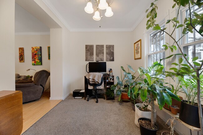 Foto del edificio - 1233 Raum St NE