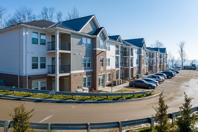 Building Photo - Madison View Apartments