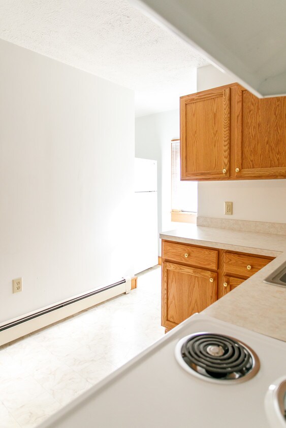 Kitchen - 515 Cherry St