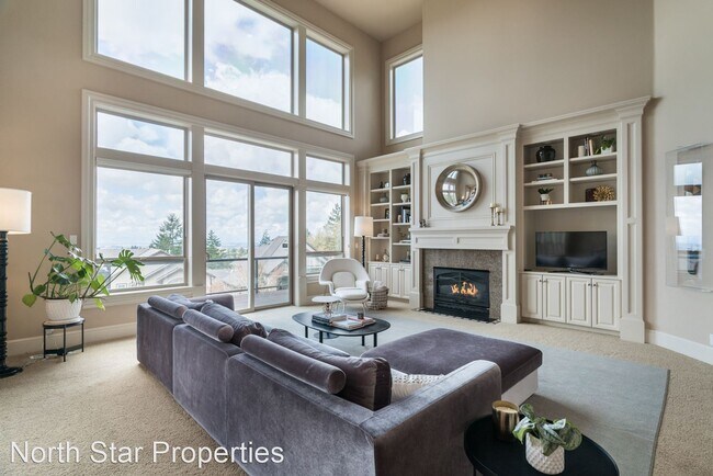 Foto del edificio - 5 br, 3.5 bath House - 2640 NW Birkendene St