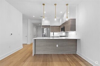 Building Photo - 6025 JFK Blvd E