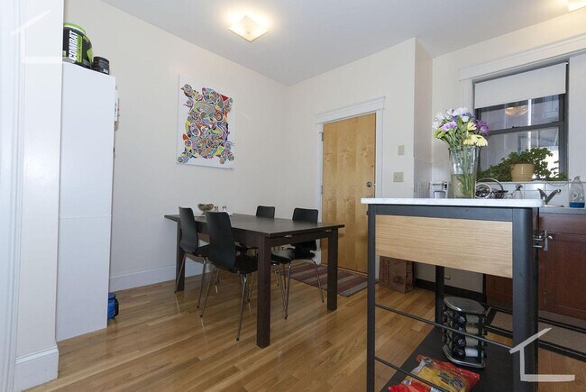 Foto del edificio - Charming 6 Bedroom